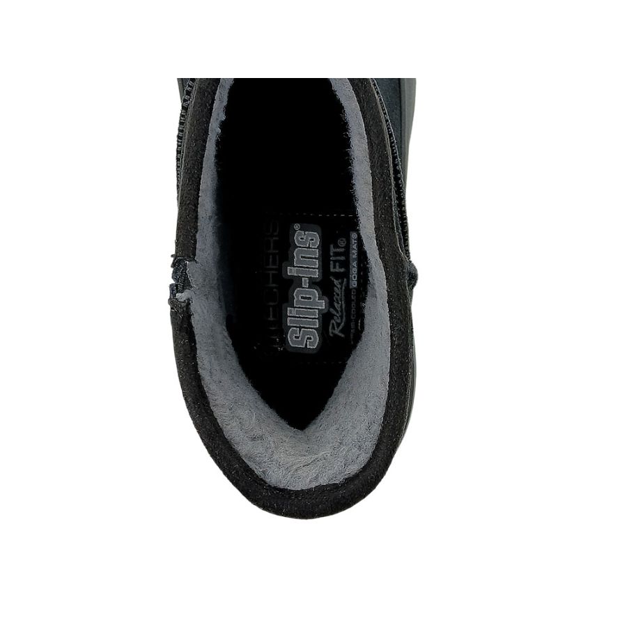 Skechers